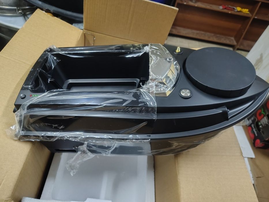 Flytec  V030  чисто нова не е пускана в вода