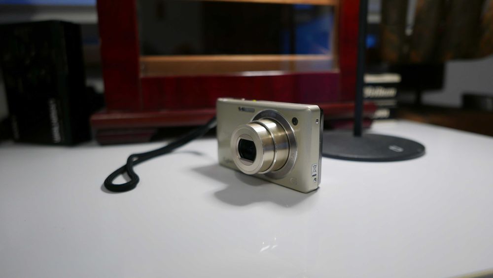 Sony Cyber-shot DSC-W380