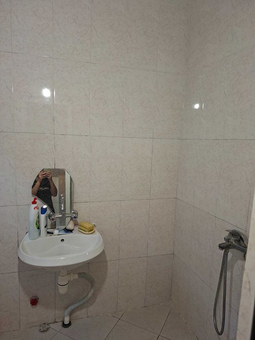 Продава етаж от къща идеален център 120кв.м.