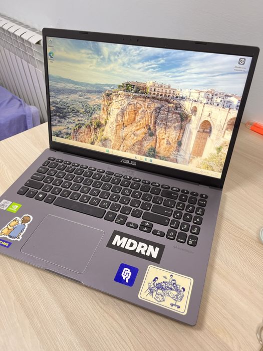 Ноутбук asus продается