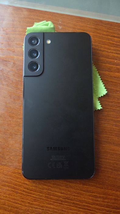 Samsung Galaxy S22 + plus 128