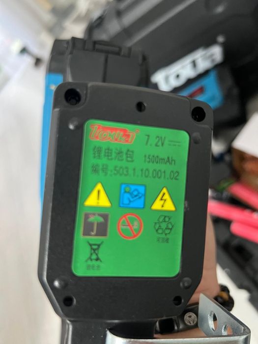 Pistol cuie beton și metal Toua