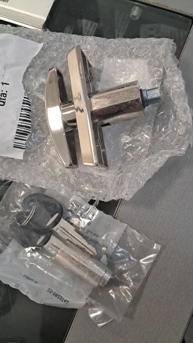 Продавам хладилна вендинг машина саеко за снаксове и напитки