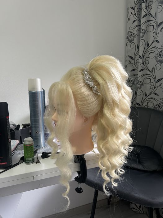 Cap manechin blond pentru coafat