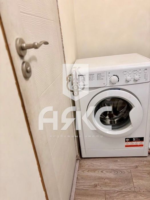 Продава се Двустаен апартамент в София, Дружба 1 - 46 кв.м за 3259 €/кв.м - Снимка #8