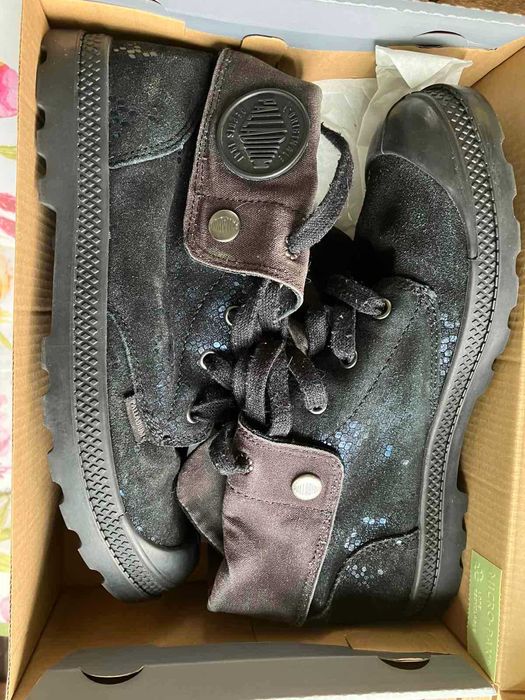 Palladium туристическа обувка Baggy Lea Low, номер 39.5, синьо-черно