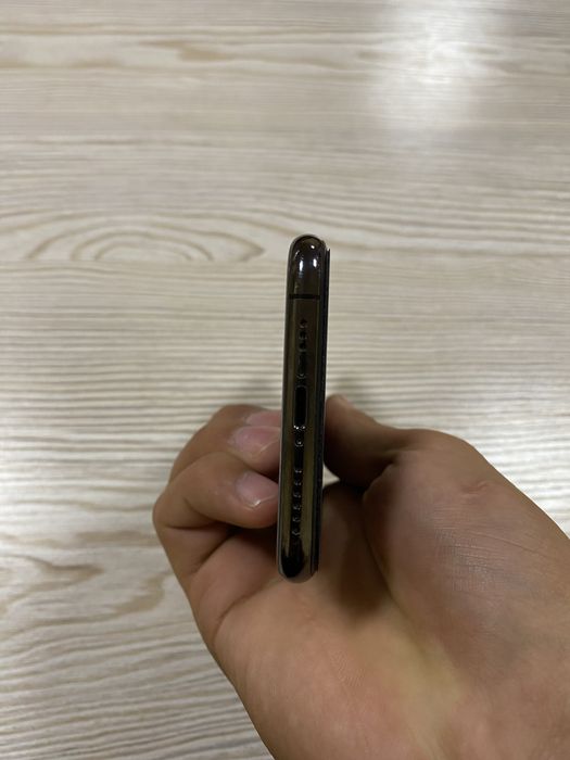 iPhone xs sotiladi xolati ideal