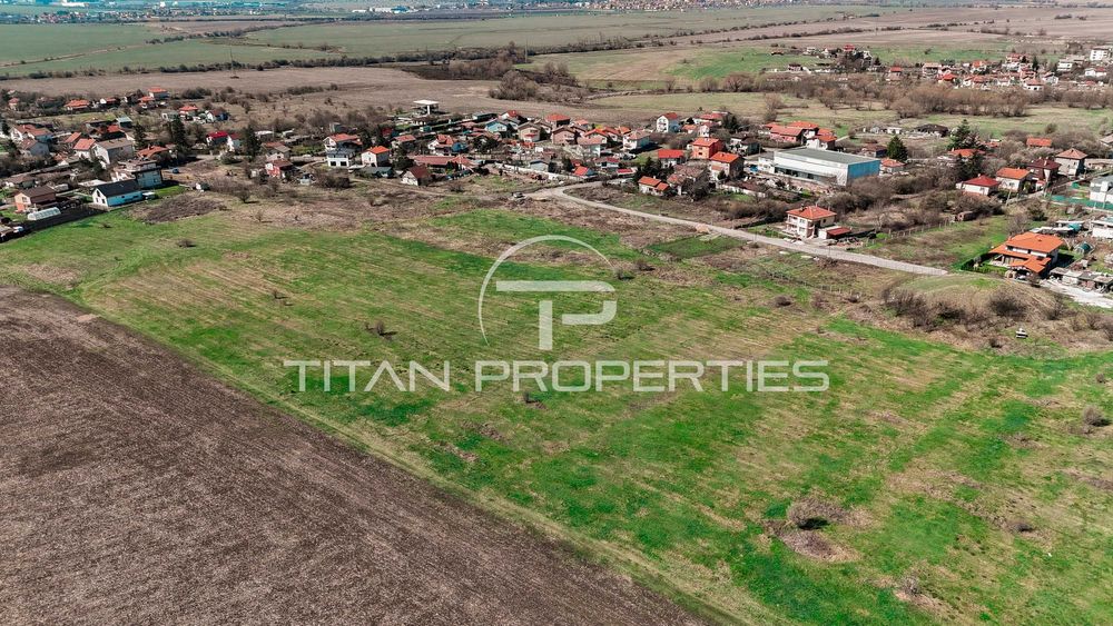 Продава се Парцел в с. Волуяк, Област София-град - 1748 кв.м за 80 €/кв.м - Снимка #3