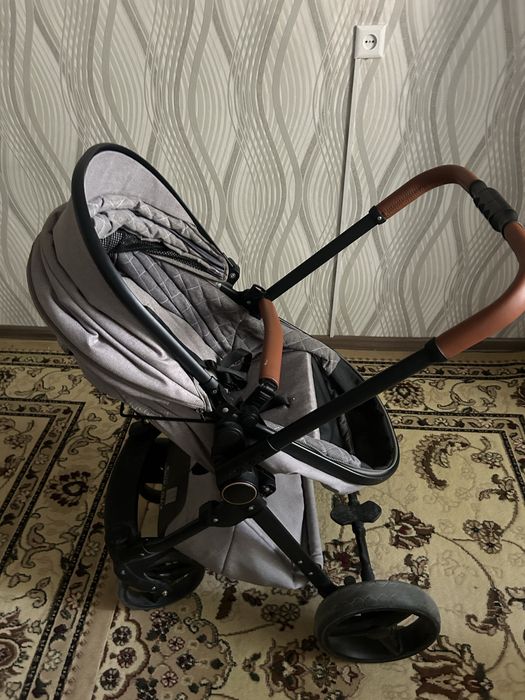Продам коляску б/у