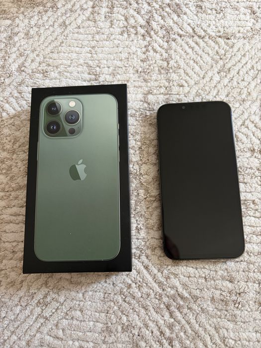 Продам IPhone 13 pro