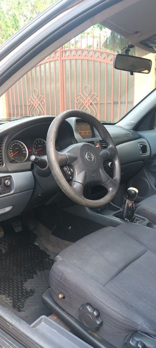 Nisan almera n16