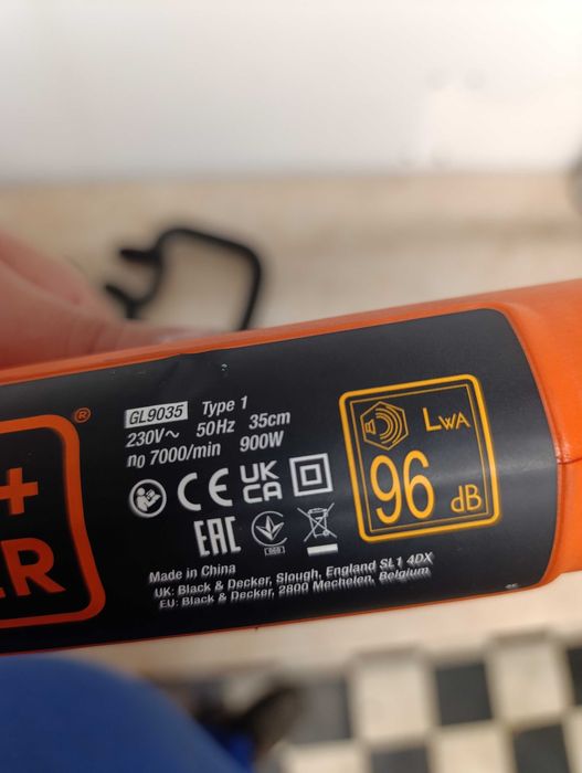 Електрически тример, 900 W, 33 см, Black Decker