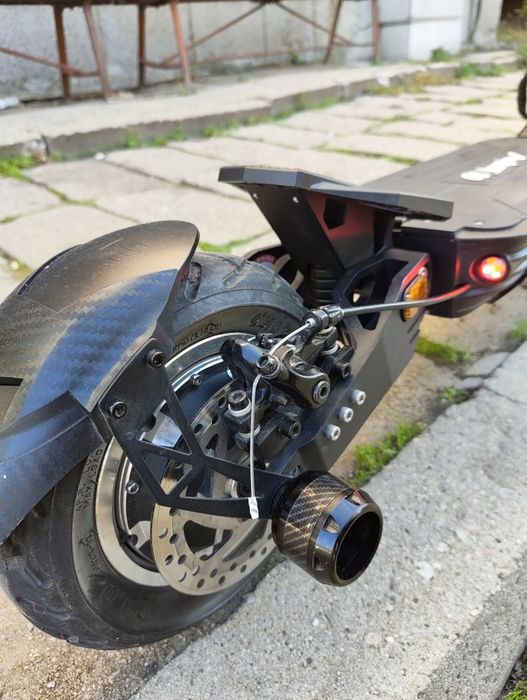 Mukuta 10 Dual – отлична електрическа тротинетка + много аксесоари