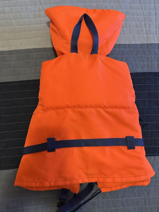 Детска  спасителна жилетка