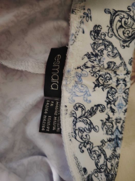 Продавам дънки, панталони