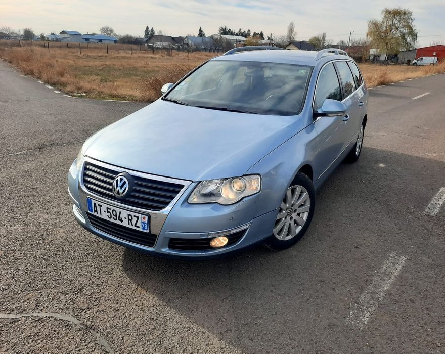 Dezmembrez Passat b6 2.0 tdi bmr
