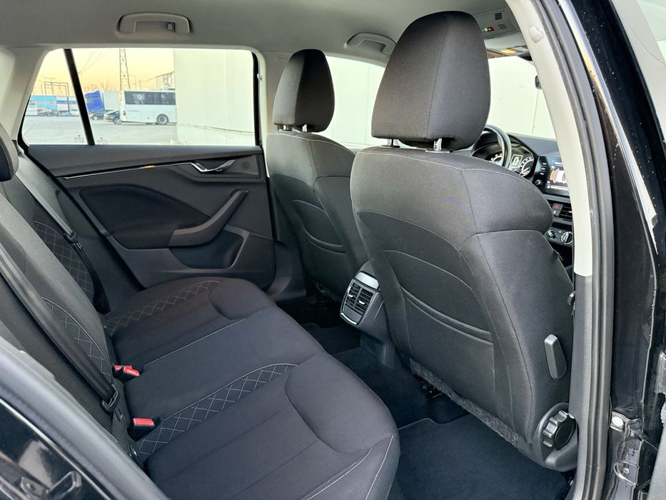 Skoda Kamiq 1.0 Benzina + Gaz de fabrica 90 Cp 2020 Euro 6 | Camera | Faruri Led | Garantie | Finantare |