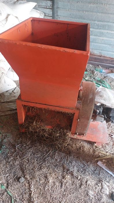 Продам сенорезку