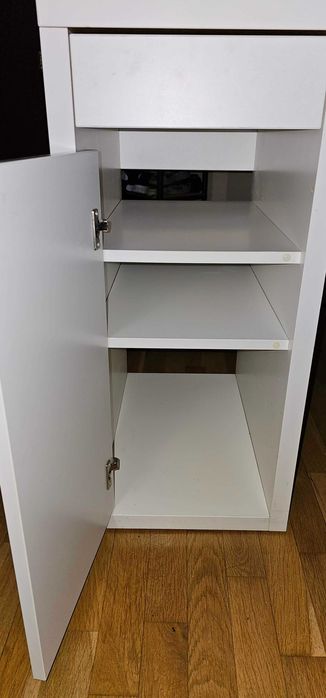 Компютърно бюро MICKE IKEA