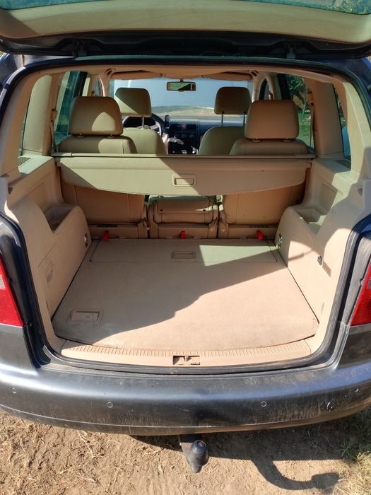 Injector egr far jante rulou volant caseta cutie carlig touran 2.0 azv