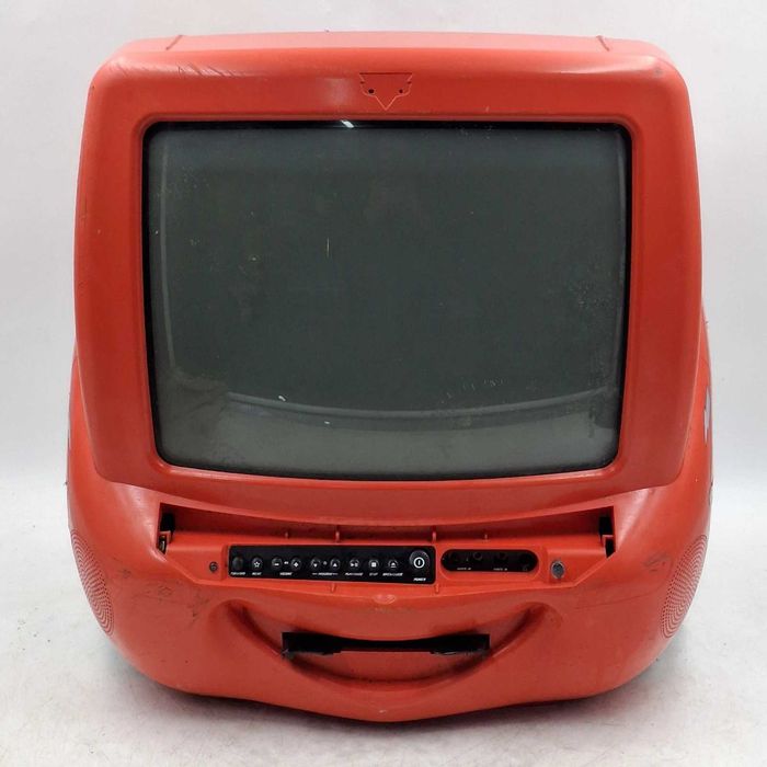 тв McQueen Cars и е CRT