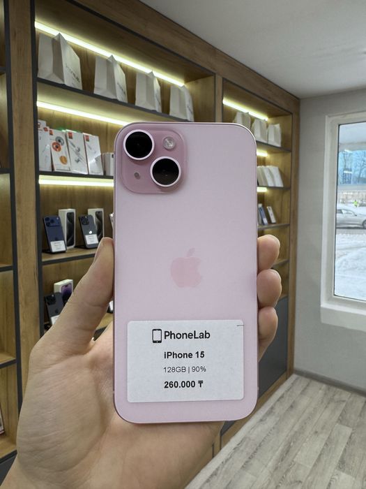 iPhone 15 128 GB / PhoneLab