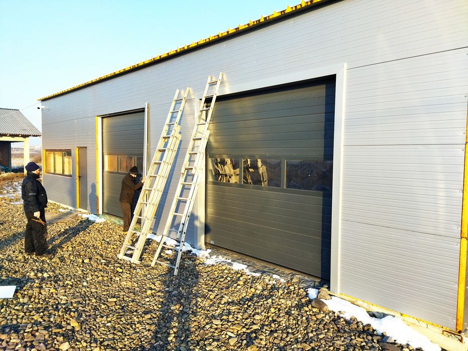 Executam accesorii pentru hale industriale