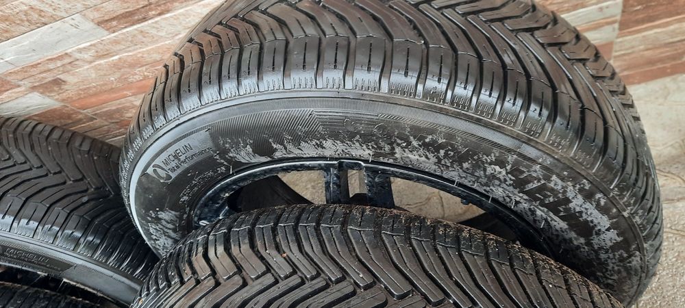 Лети Джанти  BMW  E46 F30 16" ГУМИ MICHELIN 205/60R16 M+S DOT2025г