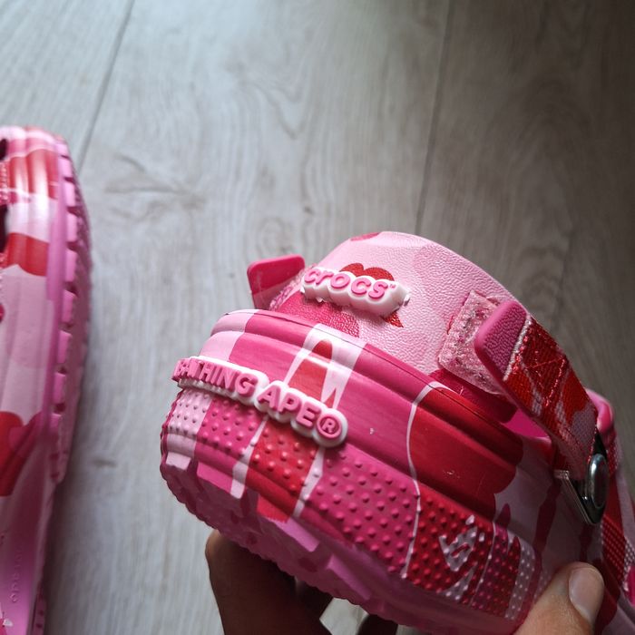 Papuci Crocs x Bape