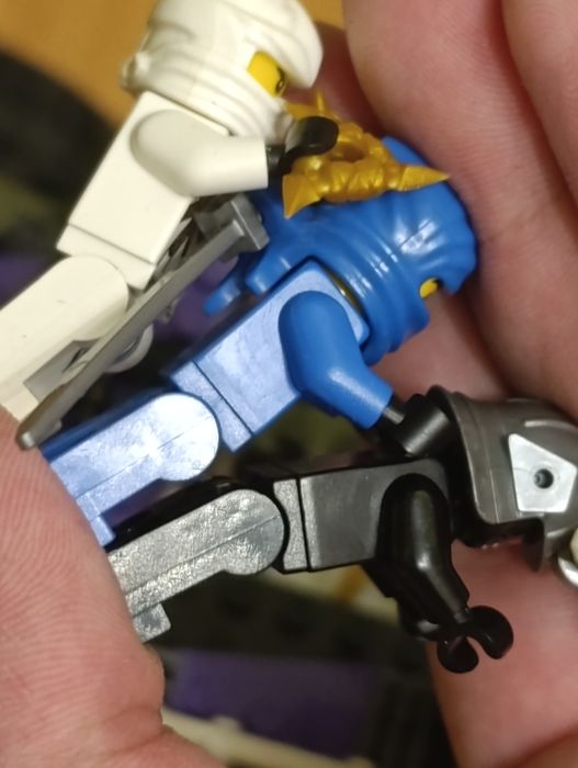 Lego Ninjago The Golden Weapons 2506 Skull Truck