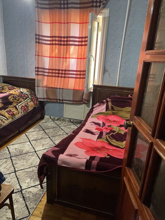 ТорецТузель 3 3/1/5 квартира можни сделать под магазин  учебный центр.