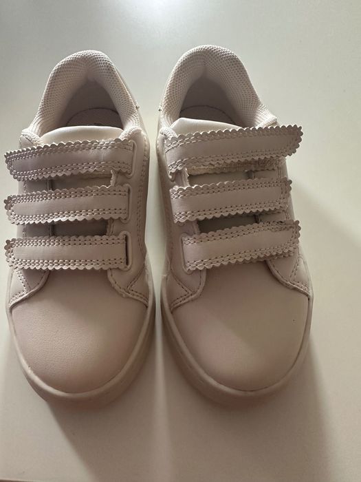 Детски Обувки NEXT -25.5 нови