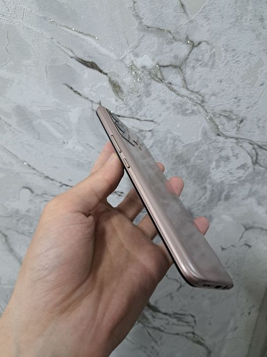 Продам infinix Hot 12 play память 64gb в отличном состоянии