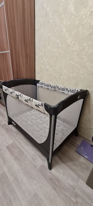 Прдам кроватку -манеж