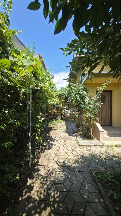 Casă solidă cu 2 deschideri, 253 mp teren – Ploiești, zona Cioceanu - Sala Sporturilor