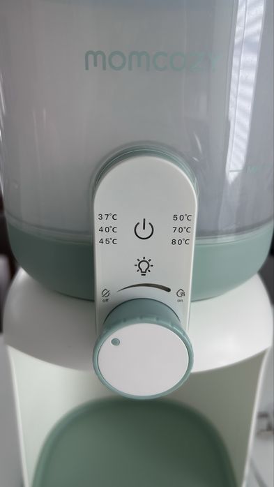 Нагревател и дозатор за вода за приготвяне на адаптирано мляко  Momcozy