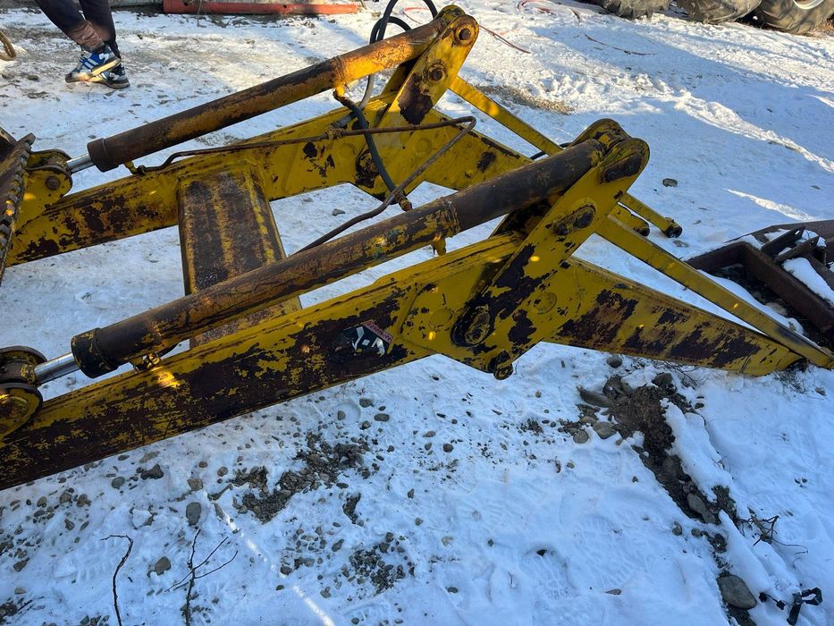 Încărcător frontal Fiat/utb/internatinal/ford/