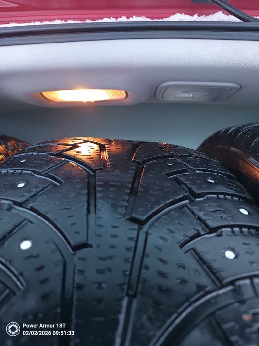 225/60/18 Зимняя резина