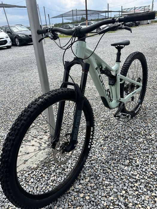Focus  JAM 6.8 full suspension trail/all-montain