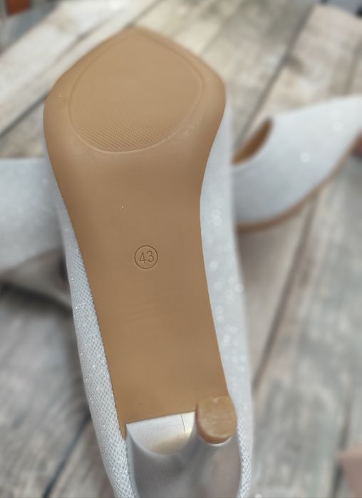 Обувки на ток 7.5 см