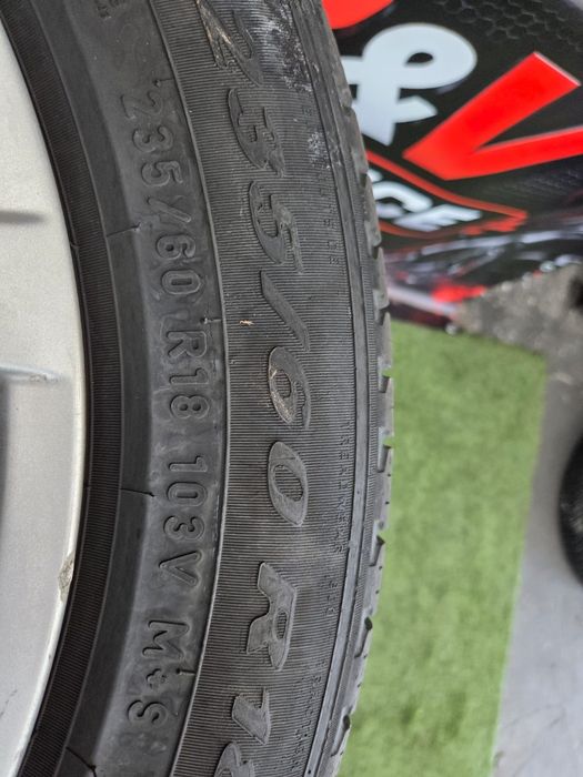 235 60 R18 Pirelli m+s