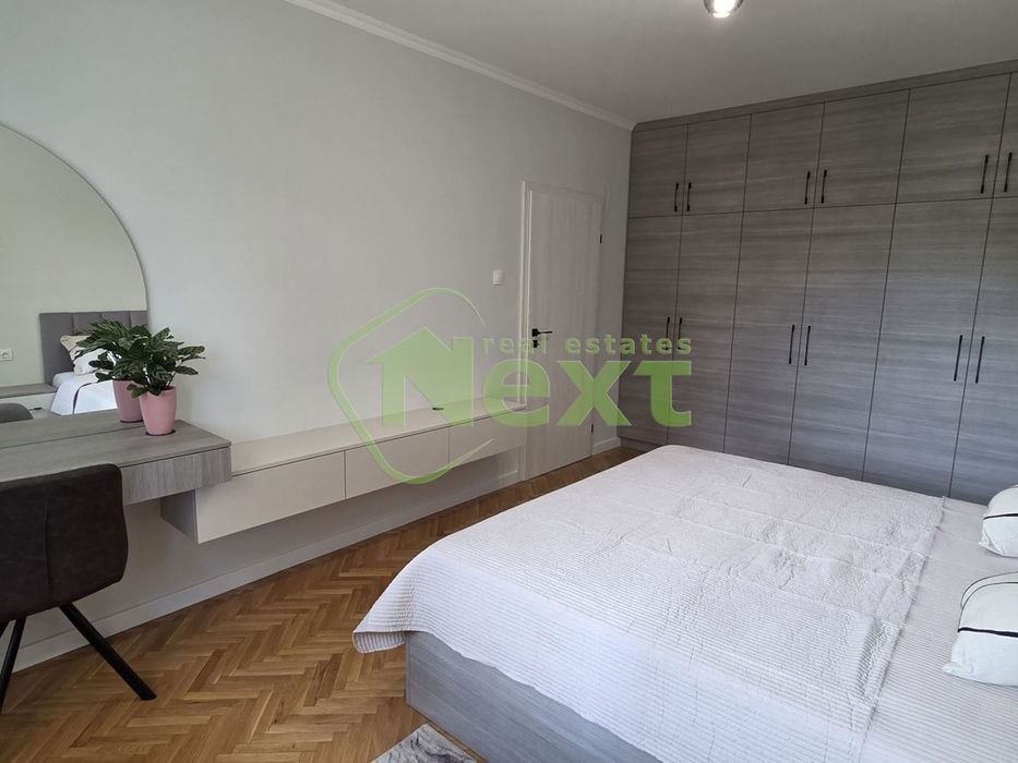 Дава се под наем Тристаен апартамент в София, Изток - 100 кв.м за 997.05 € - Снимка #10