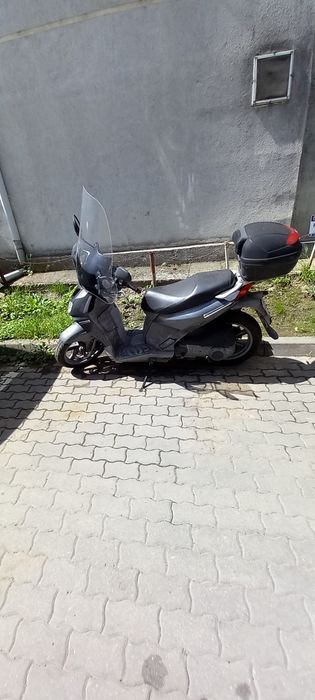 Scoter aprilia sportcity