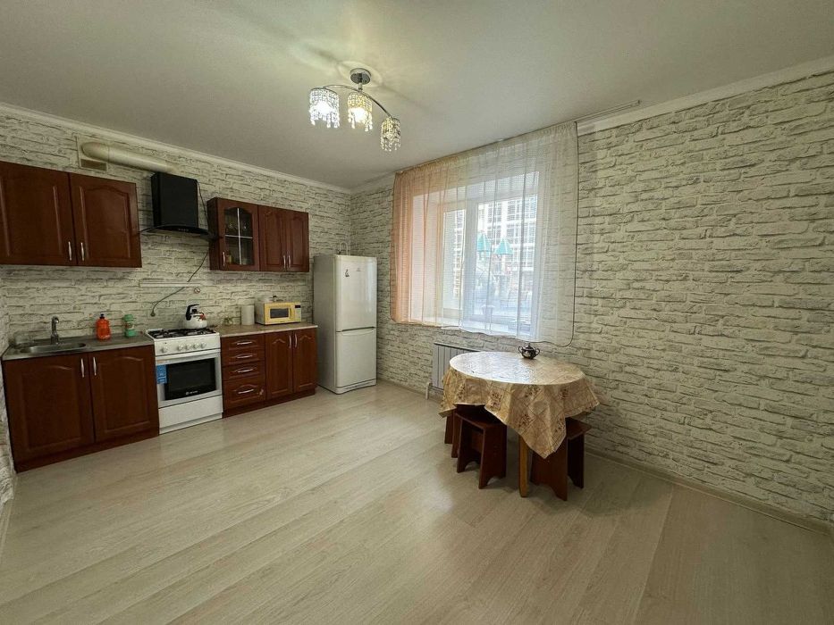 Продам 2-х комнатную квартиру в районе