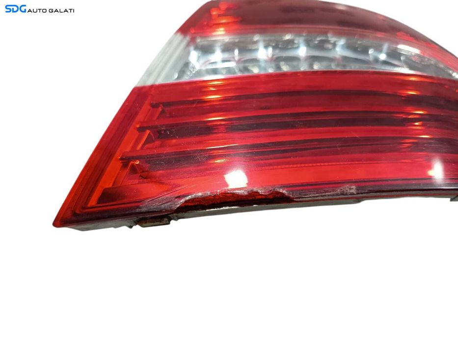 Stop Lampa Tripla Dreapta de pe Aripa Caroserie Skoda Superb 2 Hatchback Facelift 2013 - 2015 [C5357]