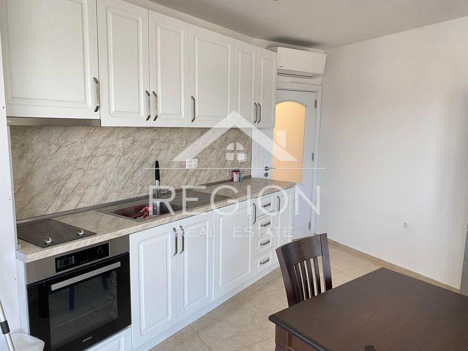 Дава се под наем Двустаен апартамент в Варна, Лятно кино Тракия - 65 кв.м за 494.7 € - Снимка #1