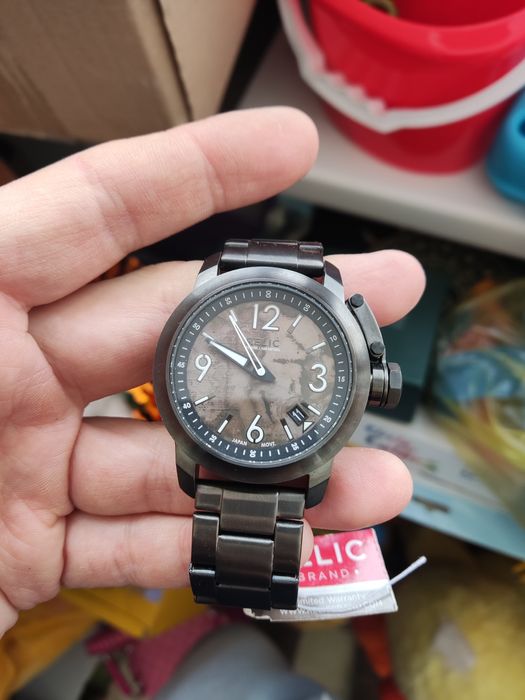 Няколко мъжки часовника