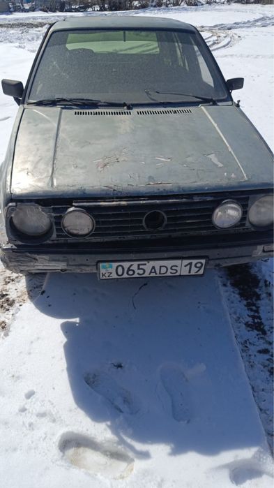 Продам гольф 2 на запчасти