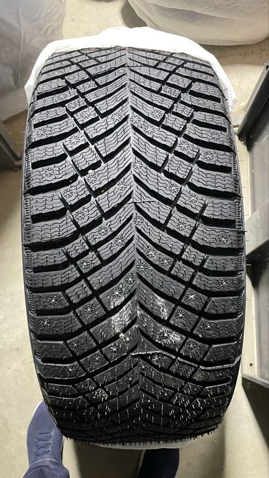 Продам резину R22