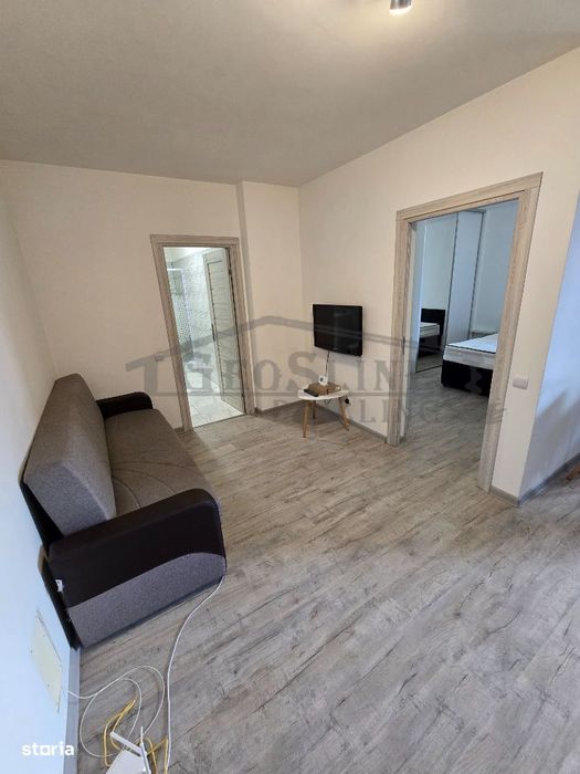 Zona Vivo BMW Apartament 2 camere Parcare exterioară inclusă